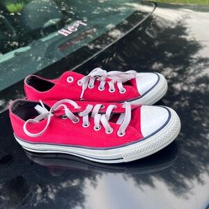 Low top Converse